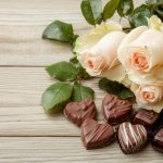 combos com flores e chocolate